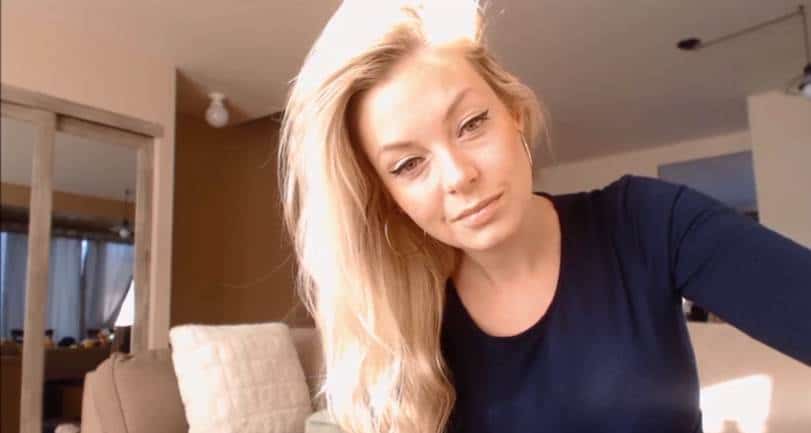 Missbehavin26 – Climbing Into Moms Bed