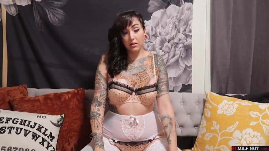 Jude Ryan – Pretty For Mommy