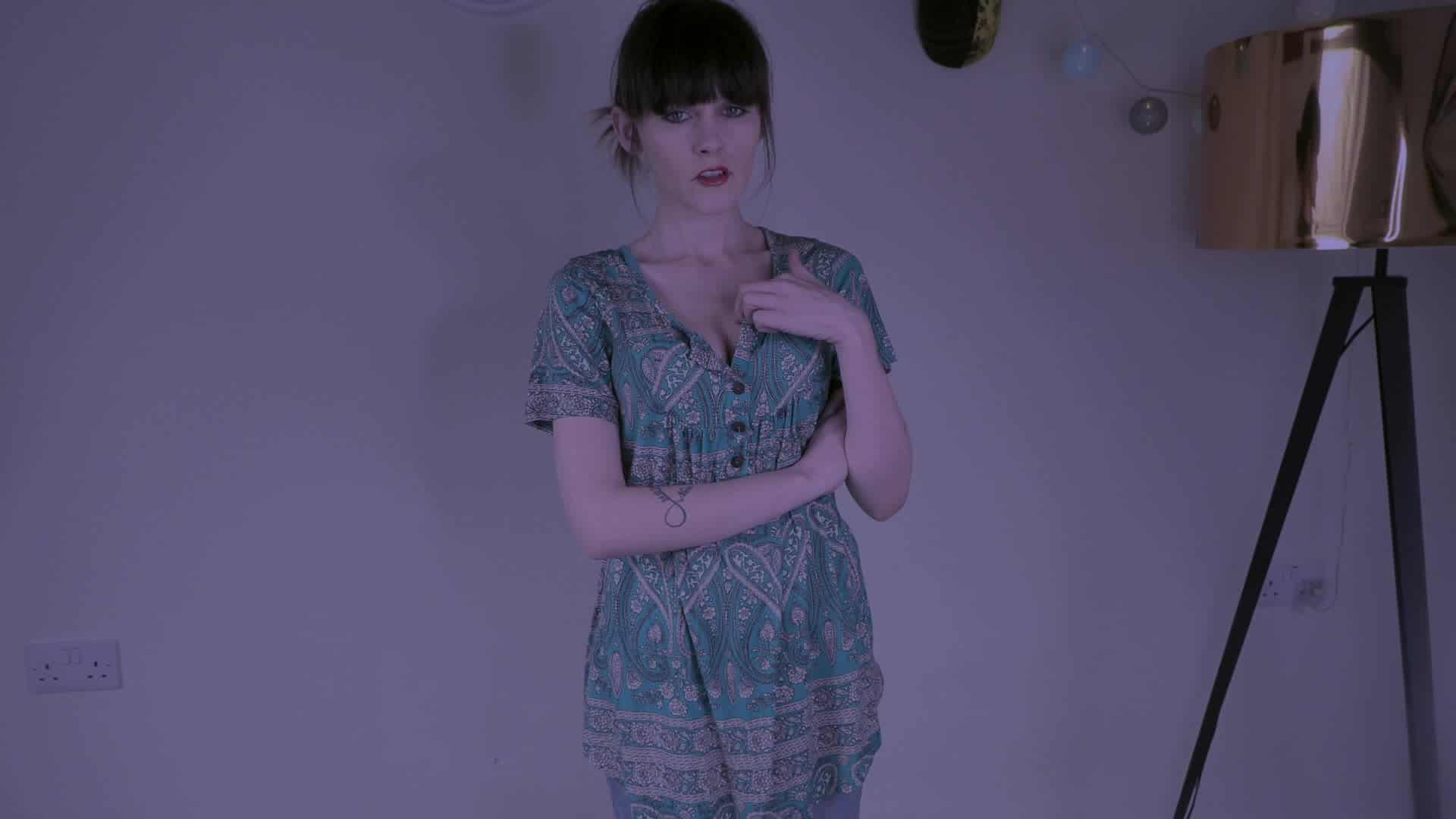 Sydney Harwin – Take It All Out On Mommy