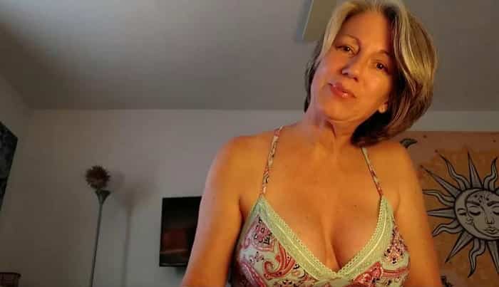 MoRina – Mommy Fixes Your Insomnia