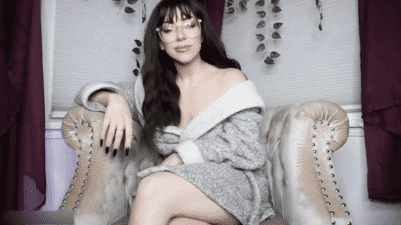 Mama Fiona – MommyDomme Panty Stealer Punishment