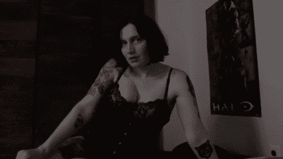 Bettie Bondage – Femdom Mommy Makes You Give Her A Creampie