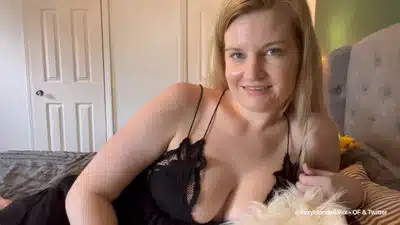 Sexyblonde69xx – Movie Night with Mom